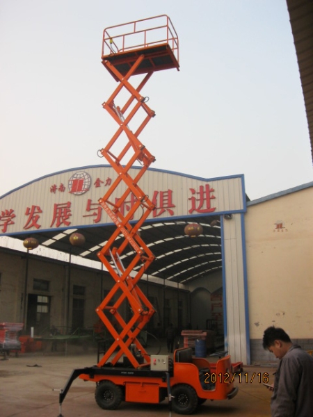 北京自行式升降机
